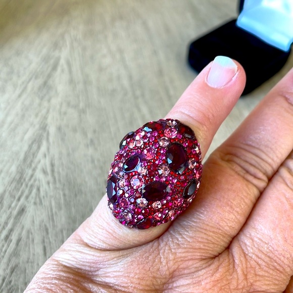 Betsey Johnson Pink Crystal Cluster Ring - Picture 7 of 7